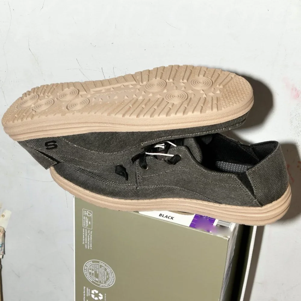Skechers Men's  Melson slip-on‎ Memory Foam Casual Shoe